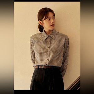 SHEIN plaid button down shirt blouse